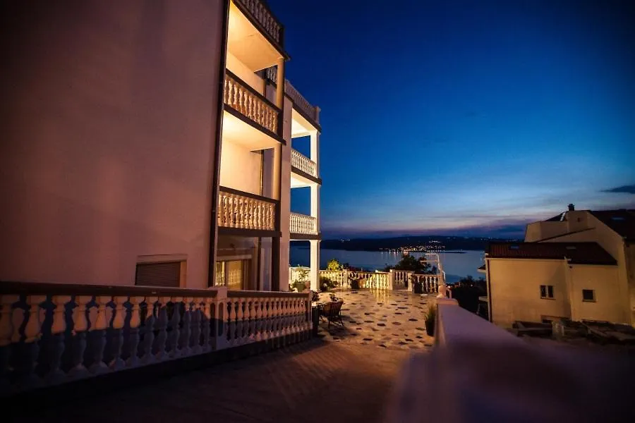 Apartment In Crikvenica With Sea View, Terrace, Air Conditioning, Wifi 3492-5
